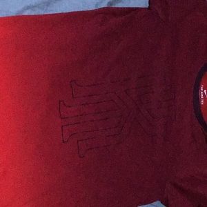 Kyrie Irving t shirt